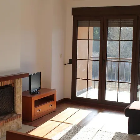 Realrent Vega De La Selva *